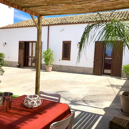 Holiday home Loft Garden Terre Di Sicilia